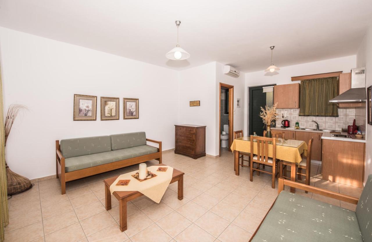 Magnolia Apartments And Studios Falasarna Bagian luar foto